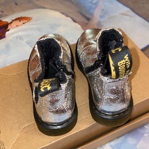 Dr.Martens